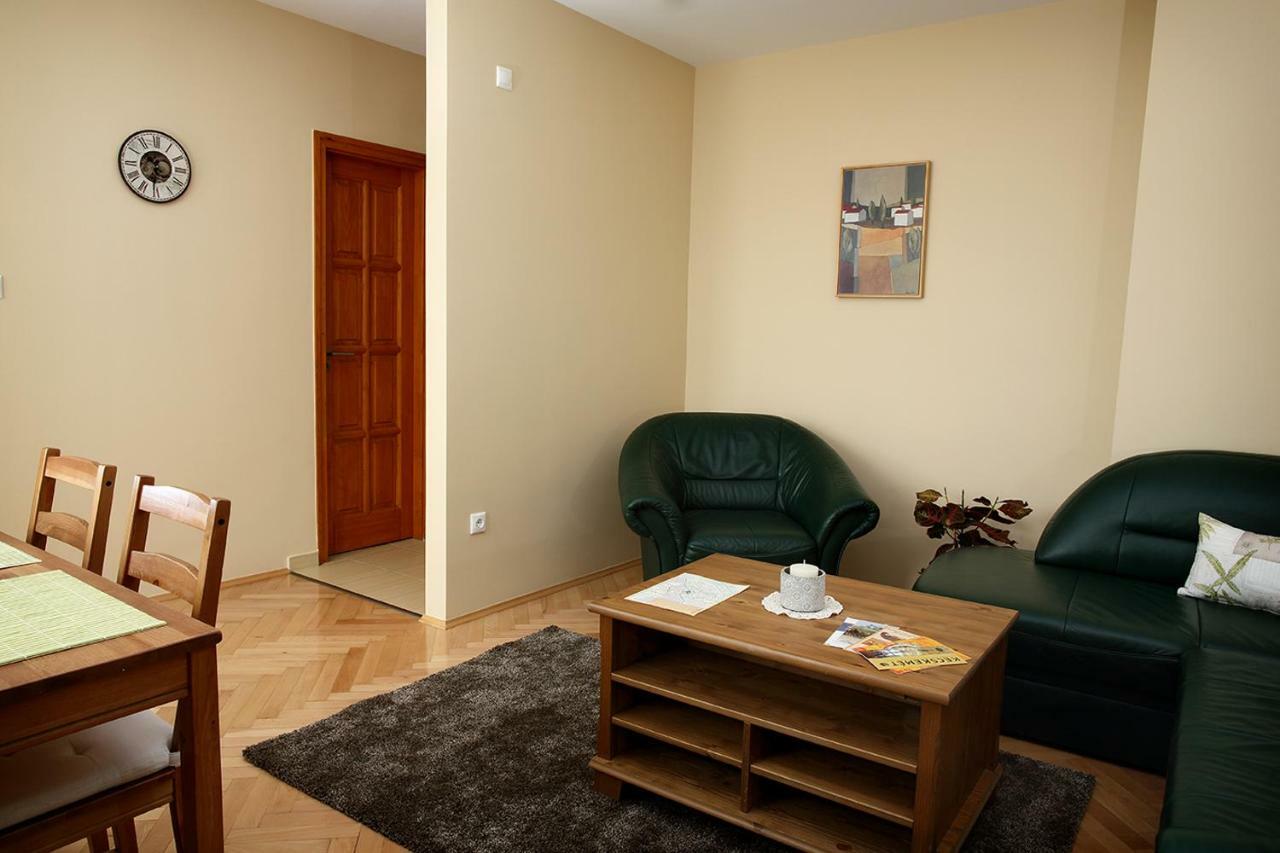 Ecomfort Apartment Kecskemet Ngoại thất bức ảnh